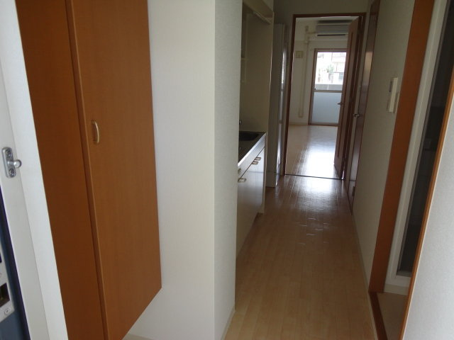 ヴァンセットモネの玄関