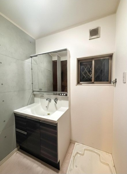 守口市藤田町3丁目　戸建の独立洗面台