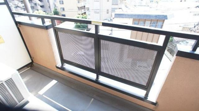 【バルコニー】 | エテルノカーサ東千葉 | 開放的で明るい空間を演出してくれるバルコニーです