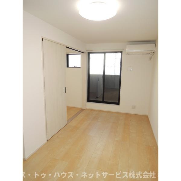 クレア松戸の居間・リビング