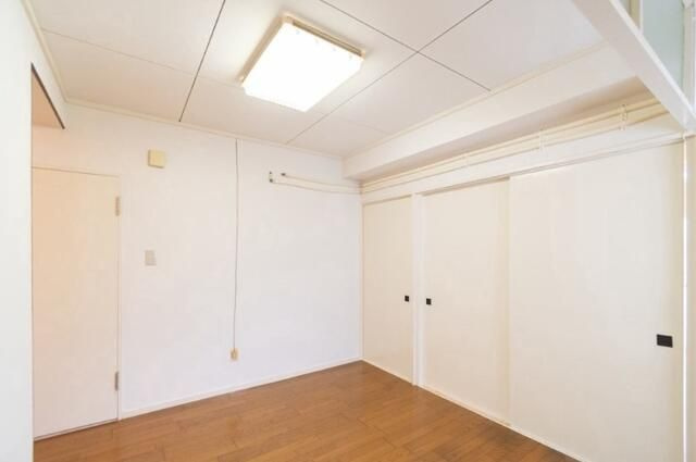 山王台マンションの内装