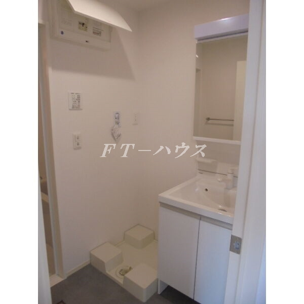 プレミール新検見川の洗面所