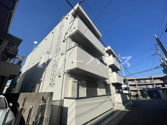 プレミール新検見川の外観