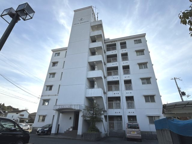 ダイヤマンションの外観