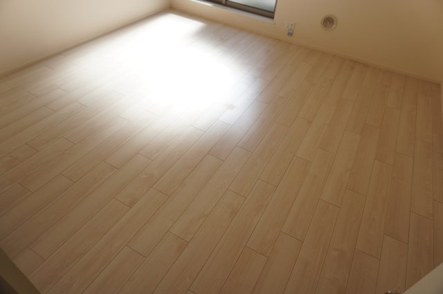 メゾンリベルタの洋室