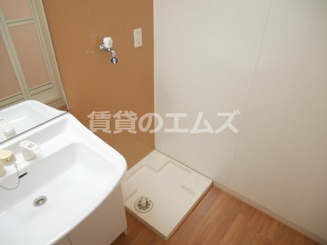 【設備】 | センクレーネ | センクレーネの室内洗濯機置き場