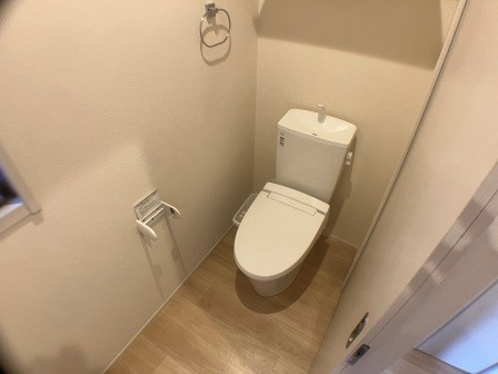 鈴谷戸建　Ａのトイレ