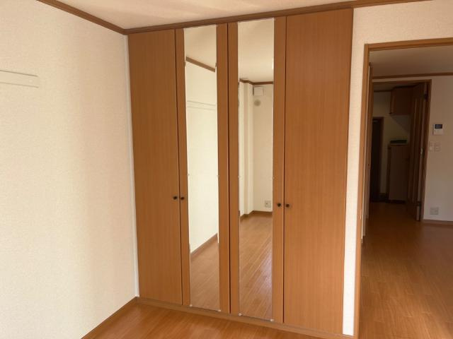 ルミナスハイツＮの収納|クローゼット