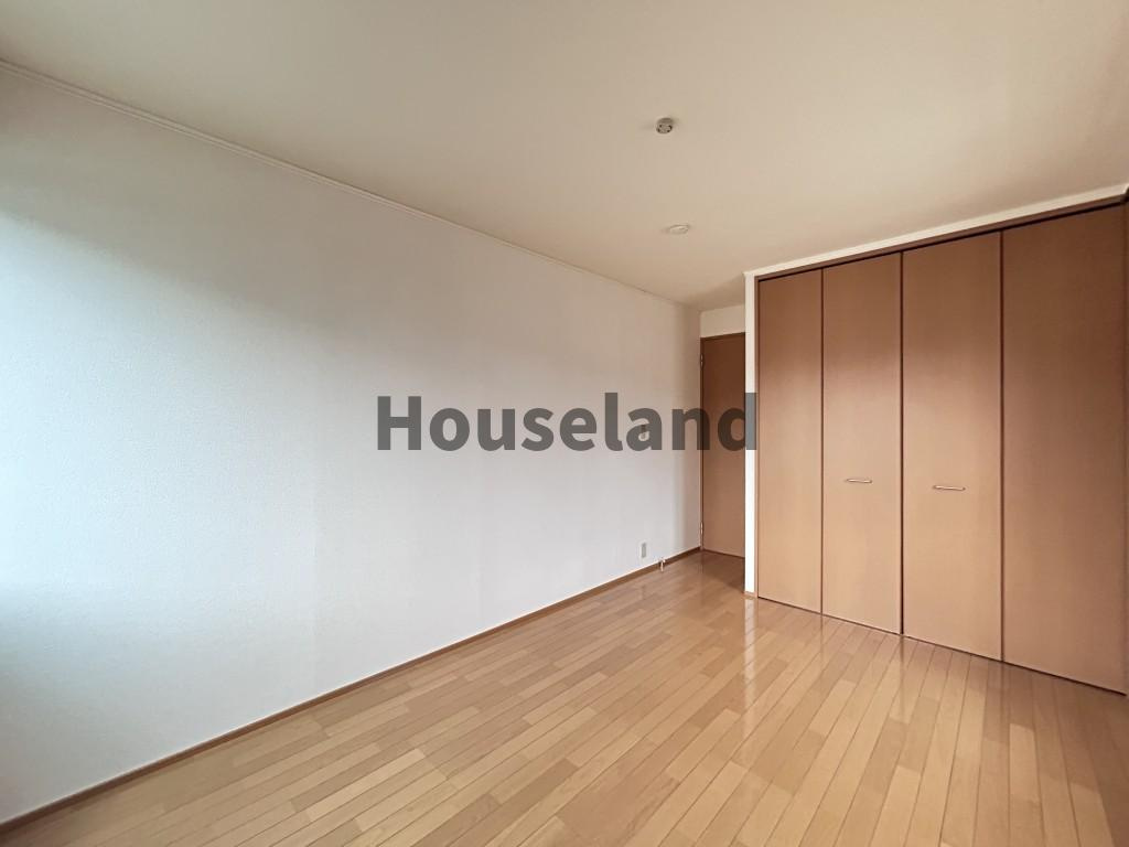 コーラル・ヒルの洋室