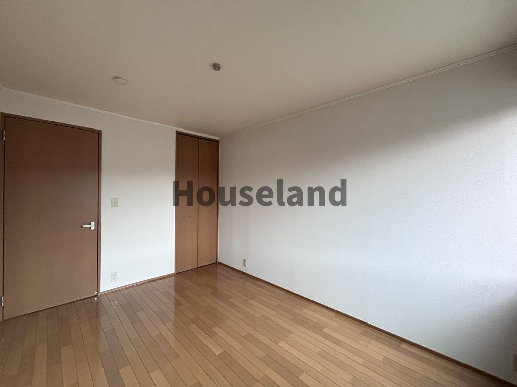 コーラル・ヒルの洋室