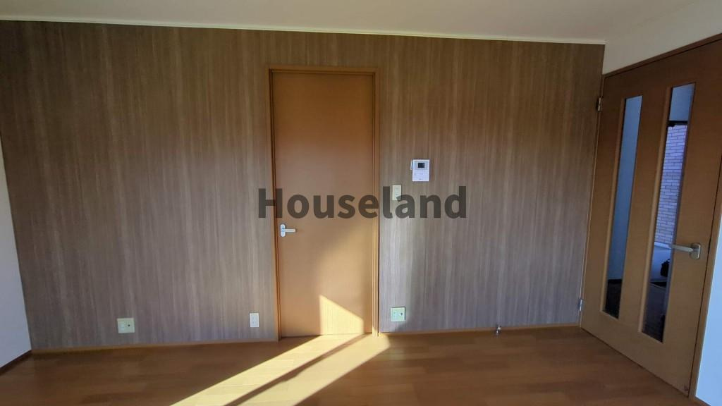 コーラル・ヒルの洋室