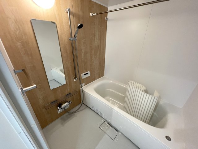 浦和区上木崎戸建ABCDの浴室