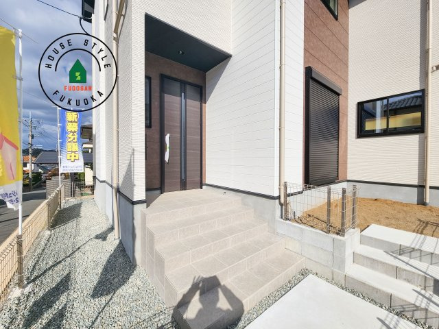 福岡市東区下原2丁目第3-1棟（1号棟）　の外観：施工例|おでかけの時も帰った時も、「我が家」を最初に感じでもらえる素敵な空間に。