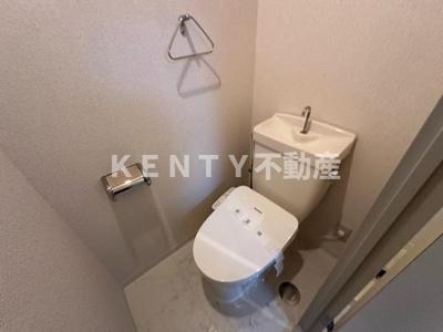 【トイレ】 | ガーデンヒルズ壱番館 | 清潔感のあるトイレです