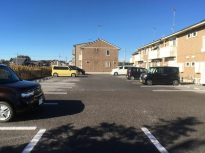 【駐車場】 | アバンサール Ｄ | 駐車場