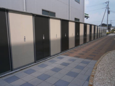 【収納】 | フレシール | タイヤの収納等に便利な外部物置