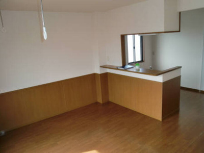 【居間・リビング】 | メゾン･ド･クロシェット Ｃ | ｶｳﾝﾀｰｷｯﾁﾝのﾘﾋﾞﾝｸﾞ♪(反転有)