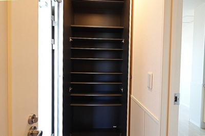 【収納】 | ルシール宝木 | トールサイズのシューズボックス