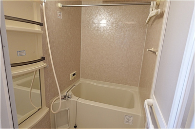 【浴室】 | ルシール宝木 | 換気暖房乾燥機付き浴室