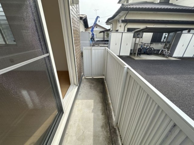 【バルコニー】 | ロゼット Ｂ | 1階バルコニー
