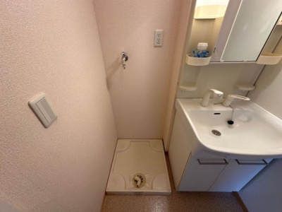 【洗面所】 | サングリーン Ｄ | 洗濯機置き場