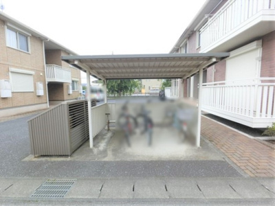 【その他】 | グリーン･リーフ下高間木 Ｃ | 駐輪場、ゴミステーション