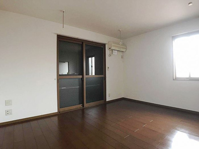 【居間・リビング】 | コーポ･アイ Ｅ | シャッター雨戸