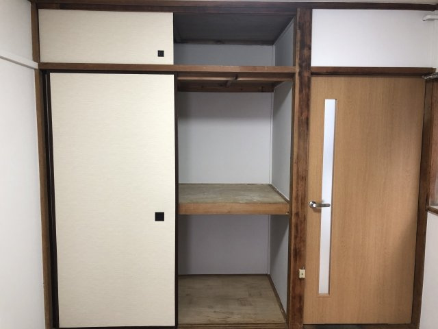 東映マンションの収納