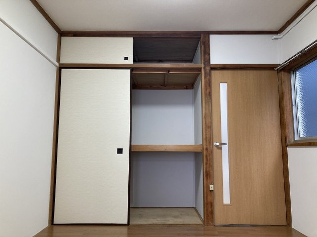 東映マンションの収納