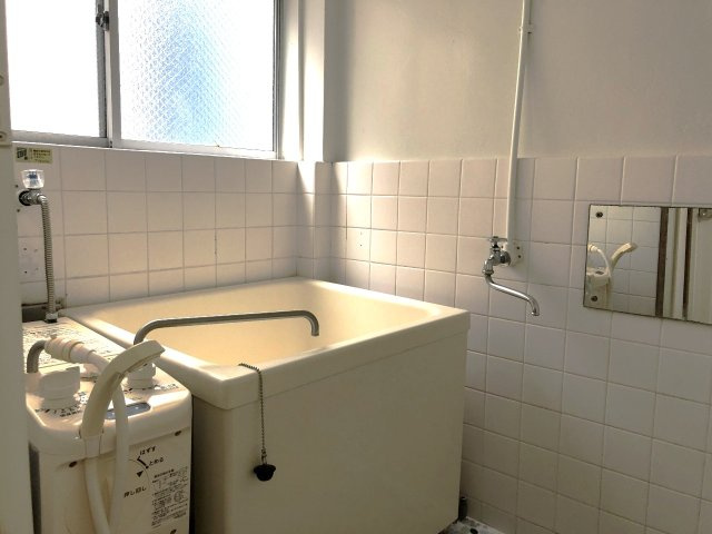 東映マンションの浴室