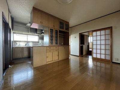 【居間・リビング】 | 山形市柏倉　中古戸建