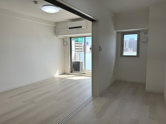 【洋室】アーバンパーク新大阪