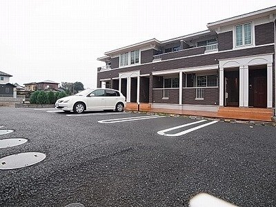 【賃貸アパート】アンジュエールＢの駐車場|駐車場があります