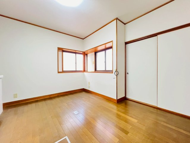 五色山3丁目戸建の内装