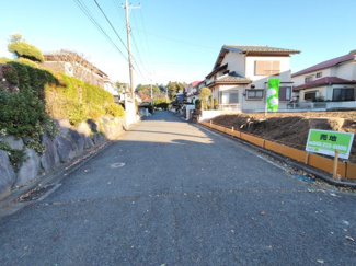 【前面道路含む現地写真】 | グランファミーロ佐倉市宮ノ台