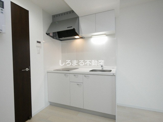 オルゴグラートNAMBAのキッチン