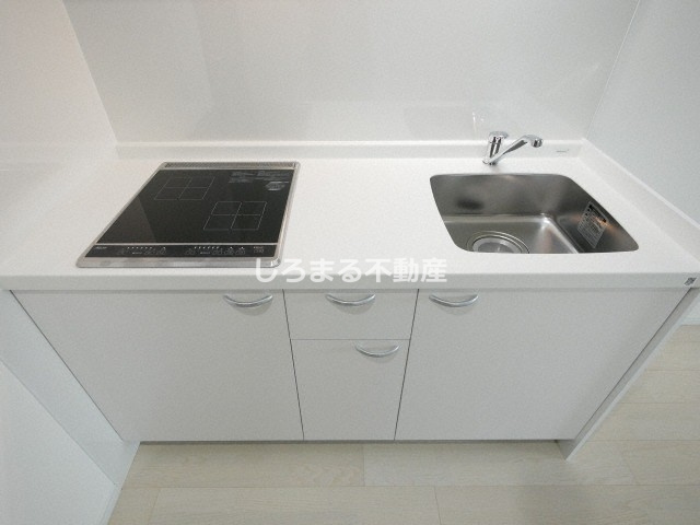 オルゴグラートNAMBAのキッチン