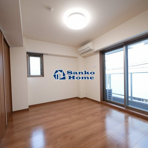 ソレイユ蔵前の居間・リビング