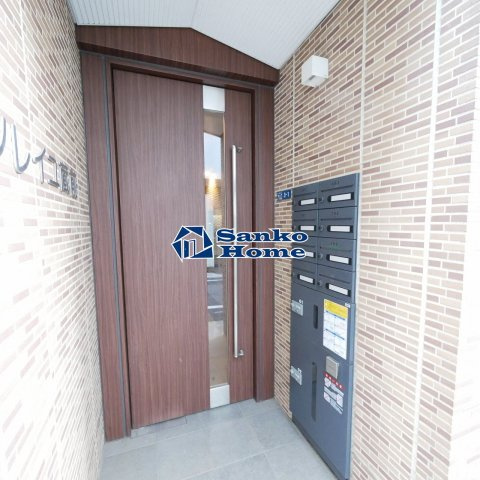 ソレイユ蔵前のエントランス