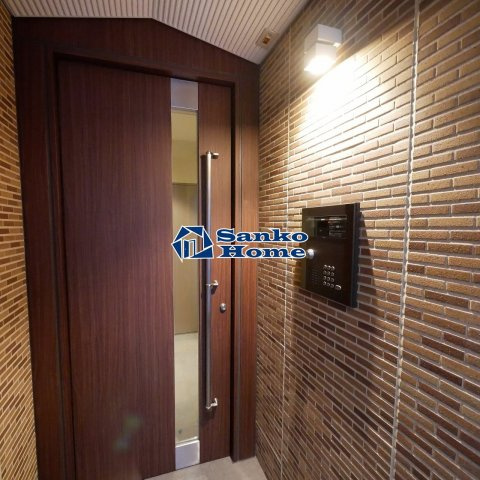 ソレイユ蔵前のロビー