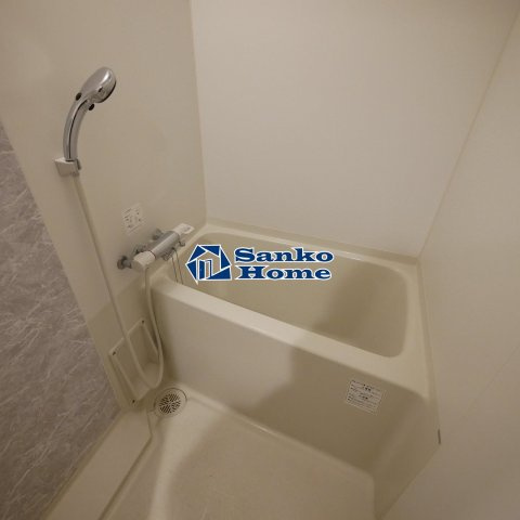 ソレイユ蔵前の浴室