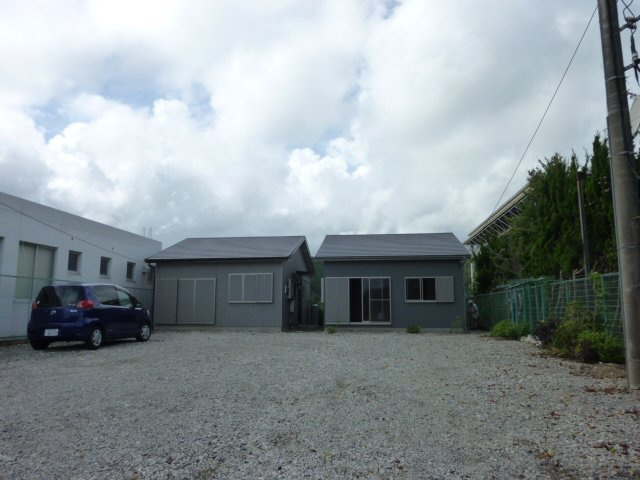 M0112R　サクラパレスの駐車場