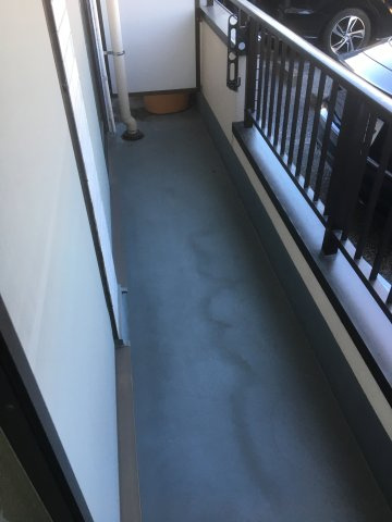 アビタシオン扇のバルコニー