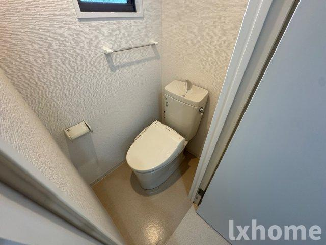 エレガンツァカーサのトイレ|コンパクトで使いやすいトイレです