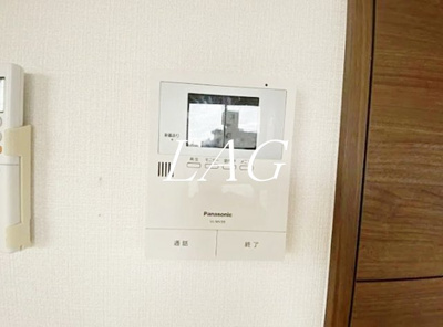 【セキュリティ】 | シャルマン西尾久 | モニター付きインターホンになります。