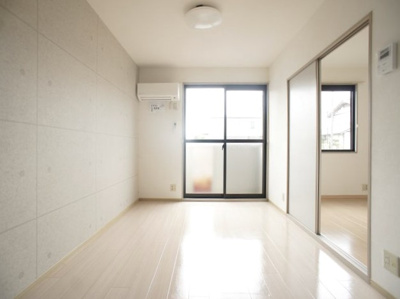 【居間・リビング】 | ハイステージさつきＡ | ゆったりできるリビングです♪