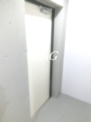 【玄関】 | ブライトツー | 玄関です。