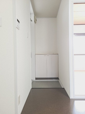 【玄関】 | ルナコーポ東津田