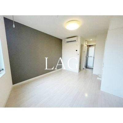 【居間・リビング】 | ルネコートお花茶屋 | 洋室のお部屋です。