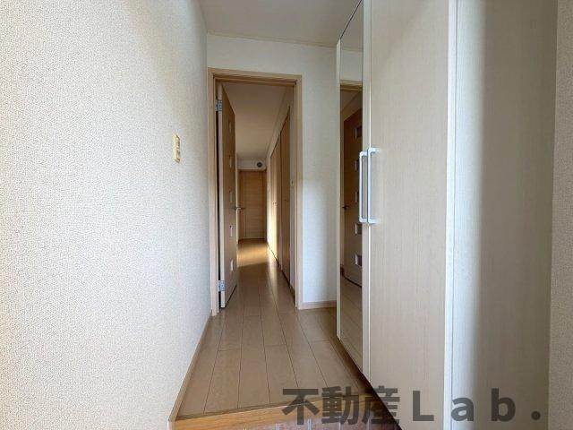 Ｐ’ＣＡＳＴＥＬＬＯ　Ａの玄関